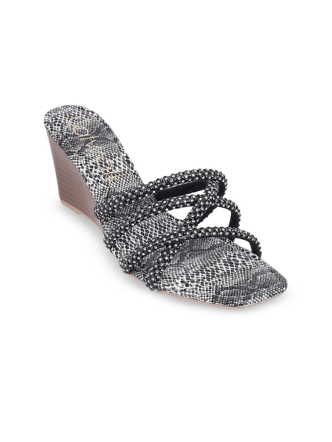 

Catwalk Women Ballerinas Flats, Black