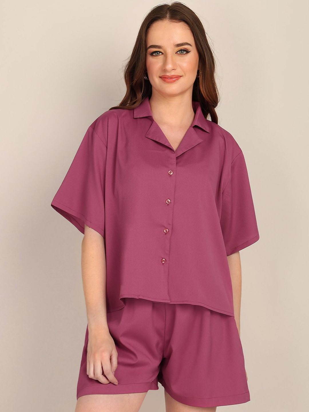 

Murcia Lapel Collar Short Sleeves Shirt With Short, Burgundy