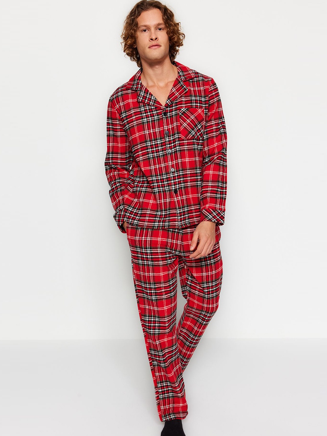 

Trendyol Men Checked Night suit, Red