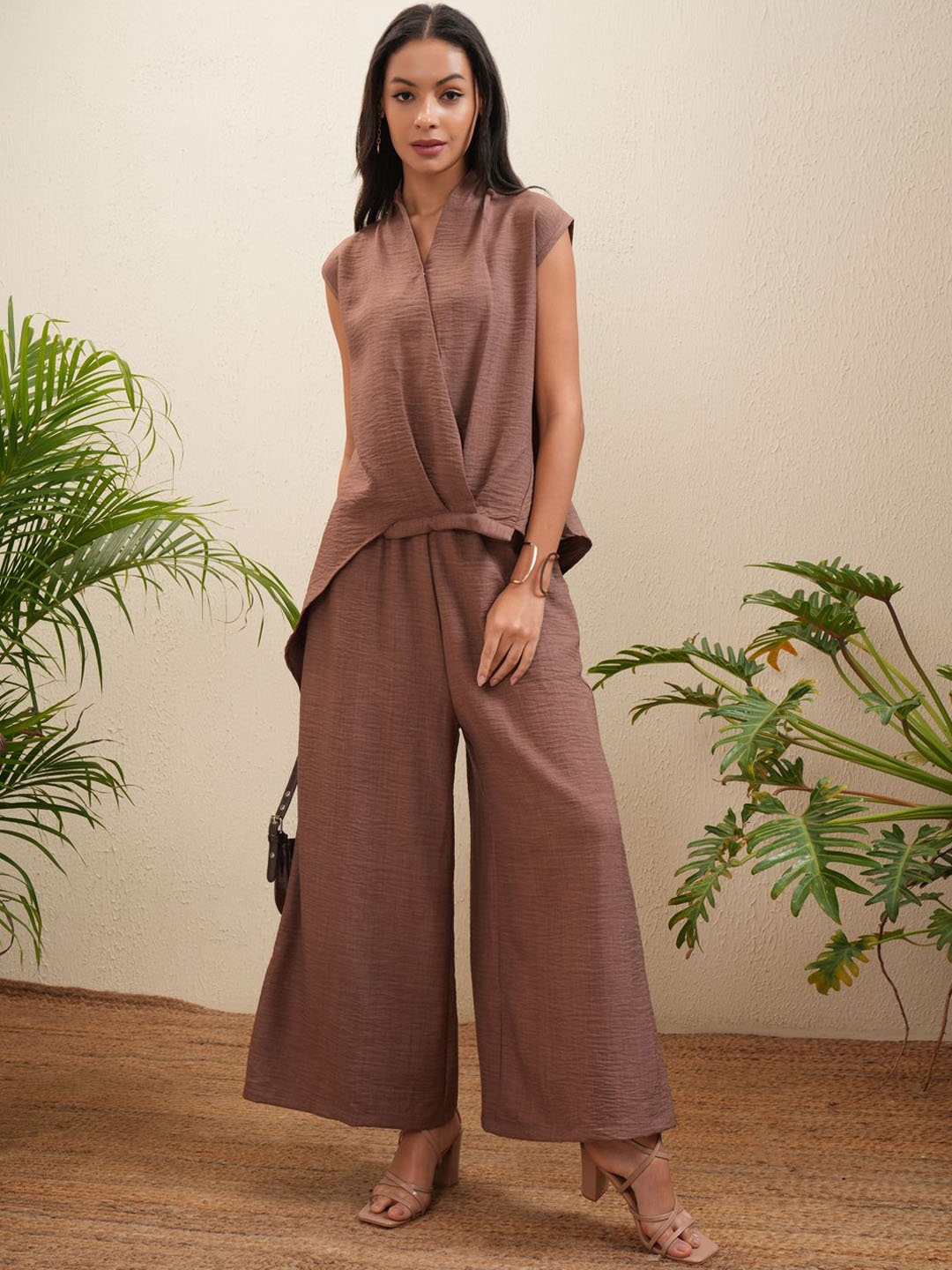 

Vishudh Raised Back Neck Top With Trouser, Brown