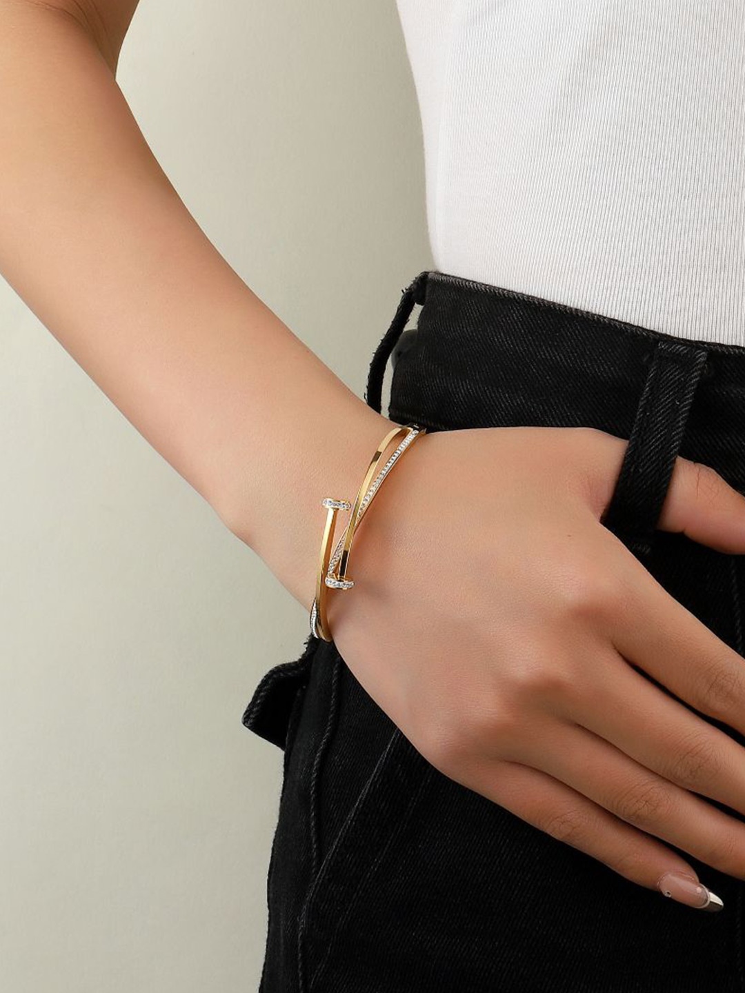 

SALTY Stainless Steel Artificial Stones Bangle Style Bracelet, Gold