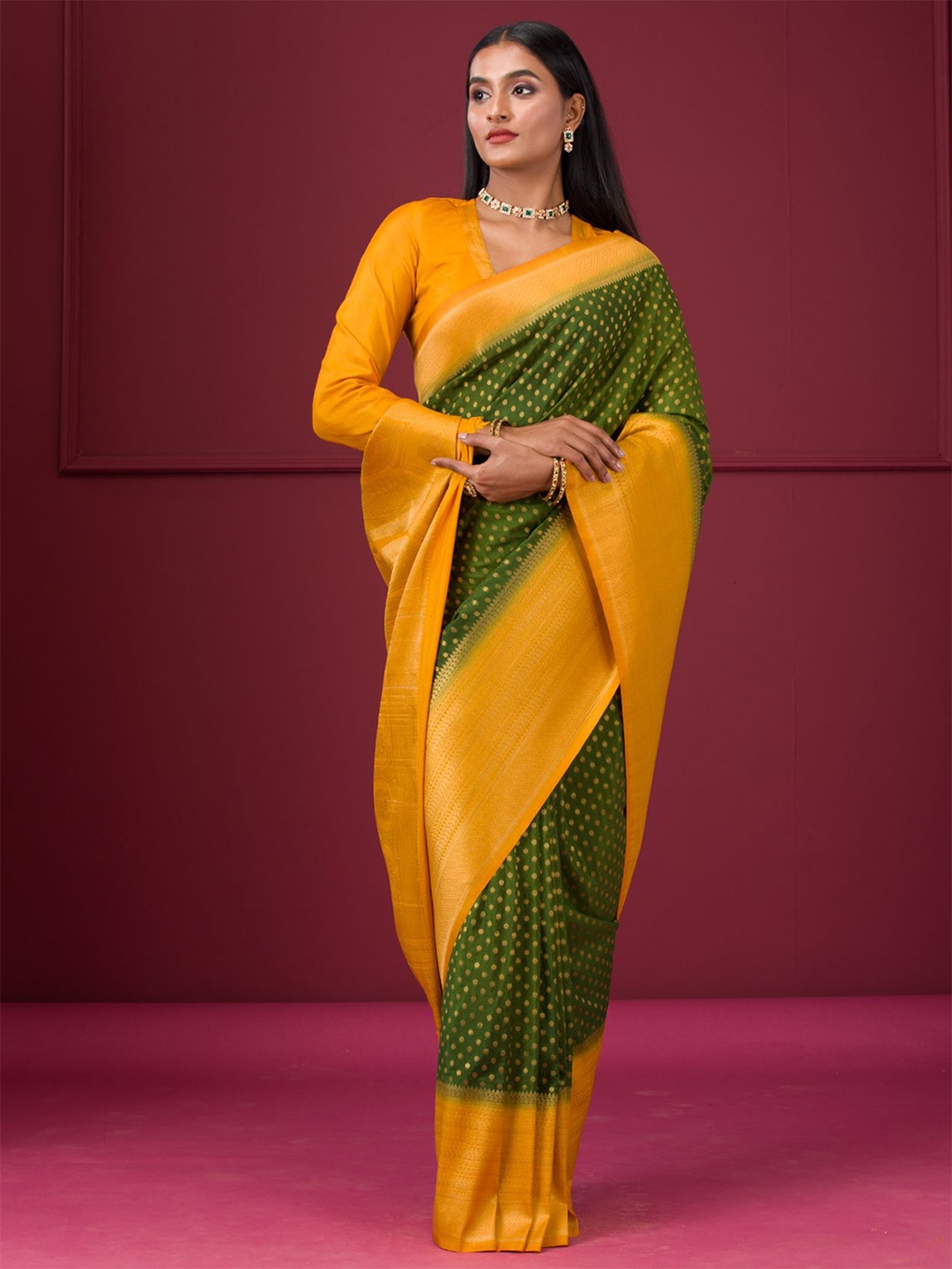 

Koskii Woven Design Zari Art Silk Saree, Green