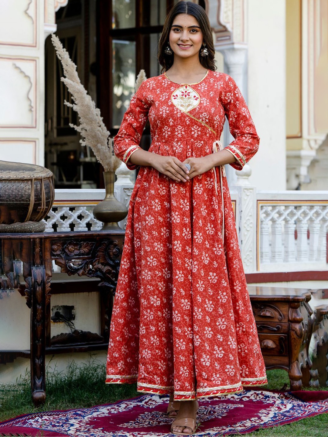 

Jaipurite Floral Embroidered Thread Work Round Neck Ethnic Dress, Red