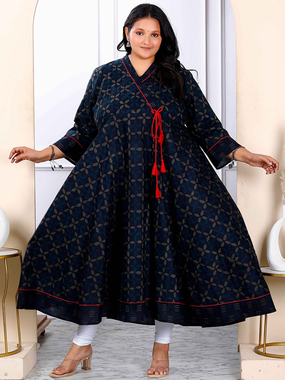 

MIRAVAN Geometric Printed V-Neck Three-Quarter Sleeves Cotton Anarkali Kurta, Navy blue