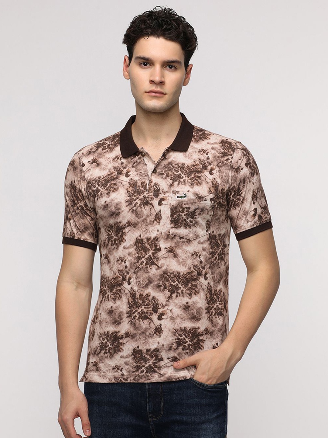

Crocodile Men Floral Printed Polo Collar Pure Cotton Slim Fit T-Shirt, Brown
