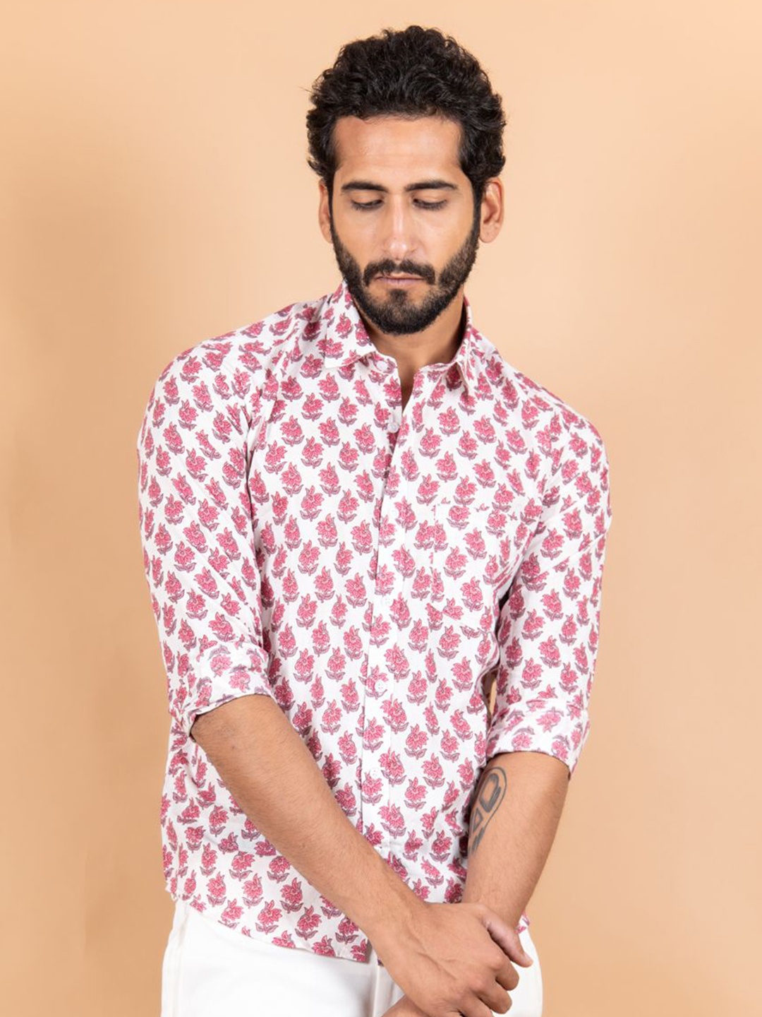 

Tistabene Men Standard Spread Collar Floral Printed Cotton Casual Shirt, White