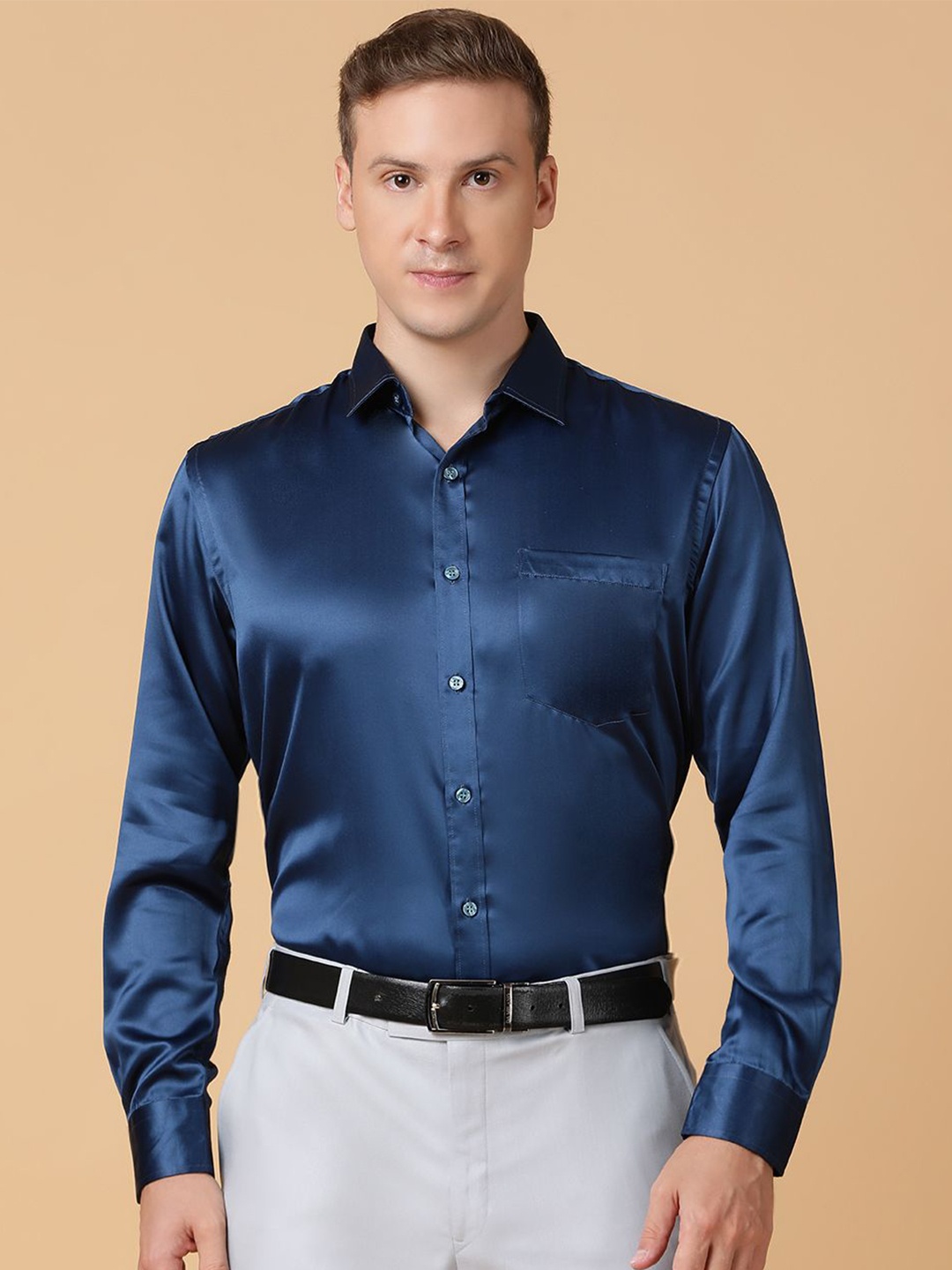 

TABARD Men Spread Collar Solid Cotton Formal Shirt, Blue