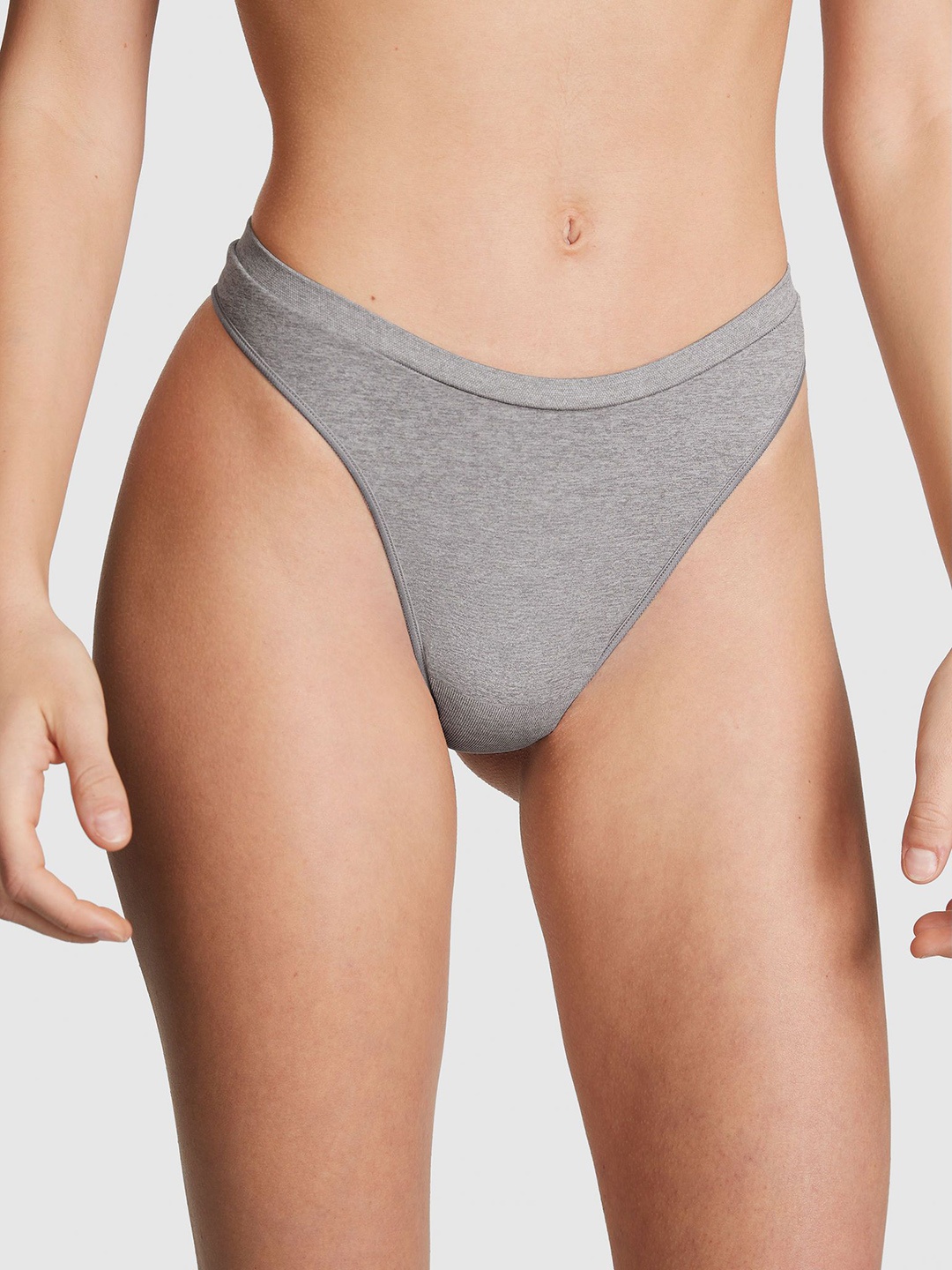 

Victoria's Secret Low Rise Thong Brief 112458522ODJ, Grey