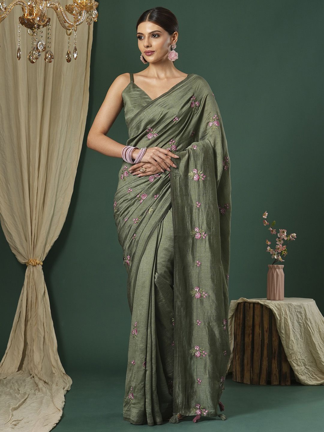 

KALINI Floral Embroidered design Saree, Olive