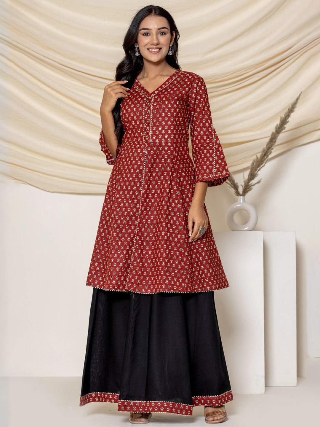 

VEDANA Ethnic Motifs Printed Panelled Pure Cotton A Line Kurta with Skirt, Maroon