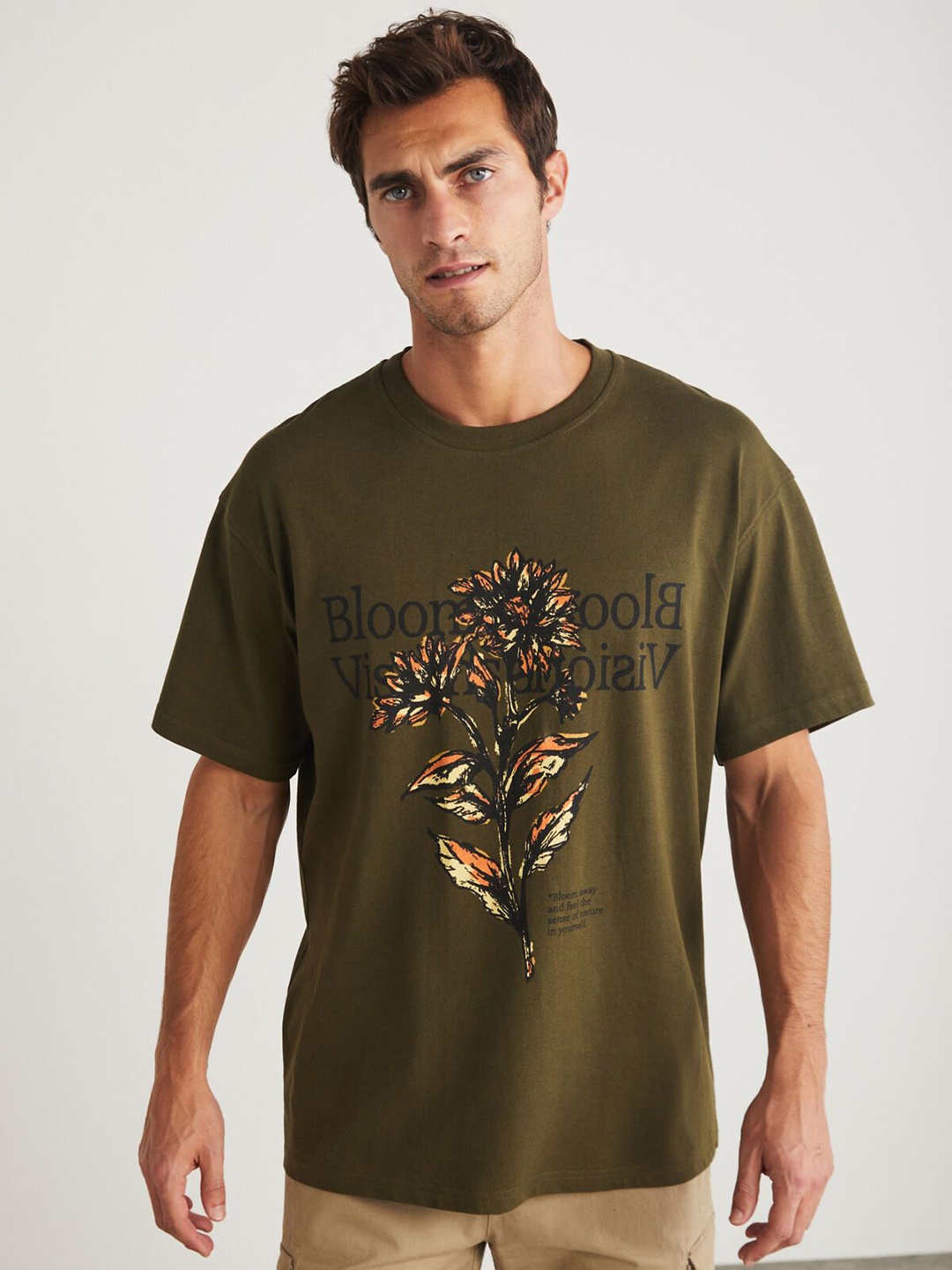 

GRIMELANGE Men Floral Printed Round Neck Cotton T-Shirt, Olive