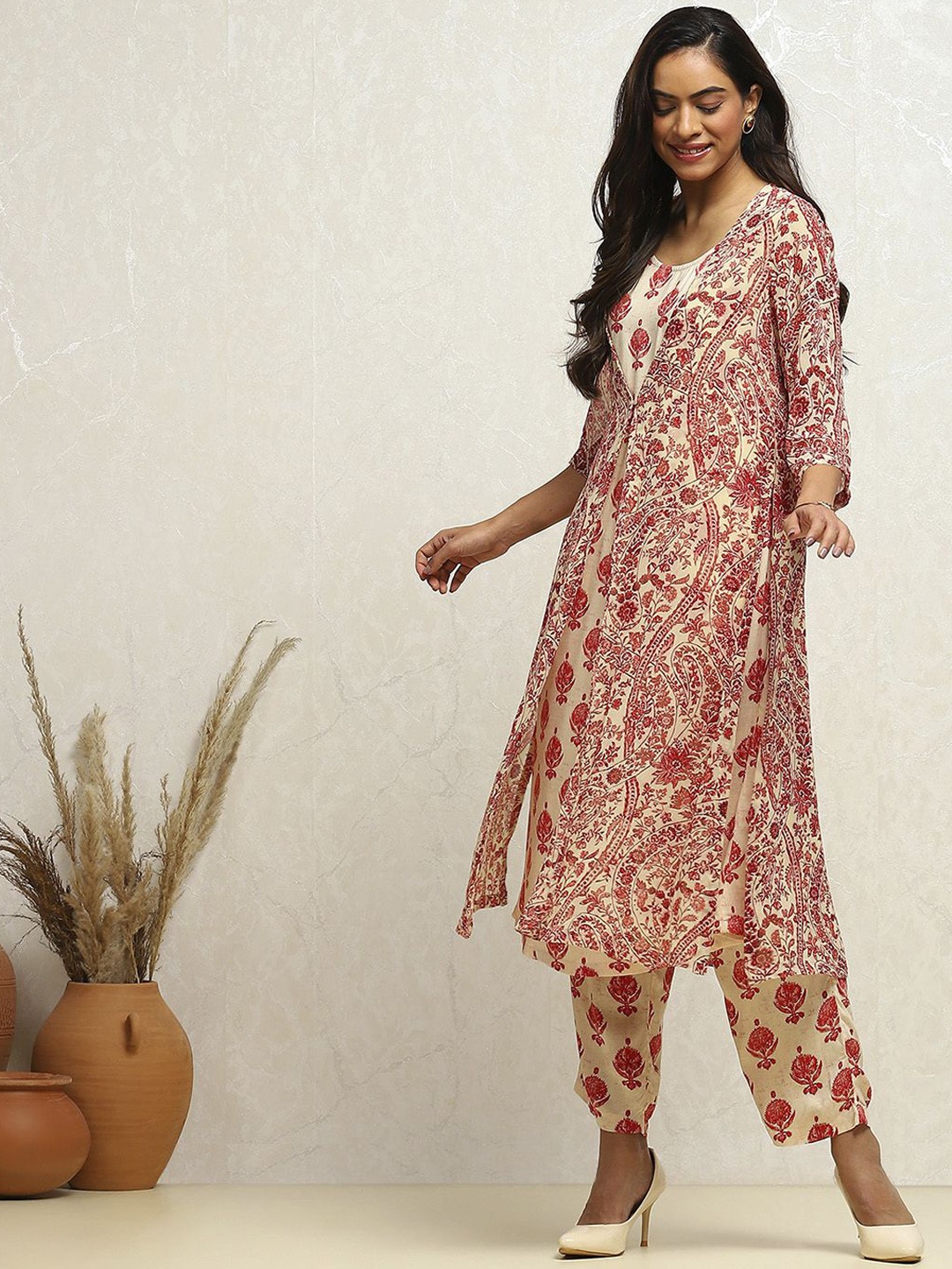 

Biba Floral Printed Georgette Straight Kurta With Trouser, White