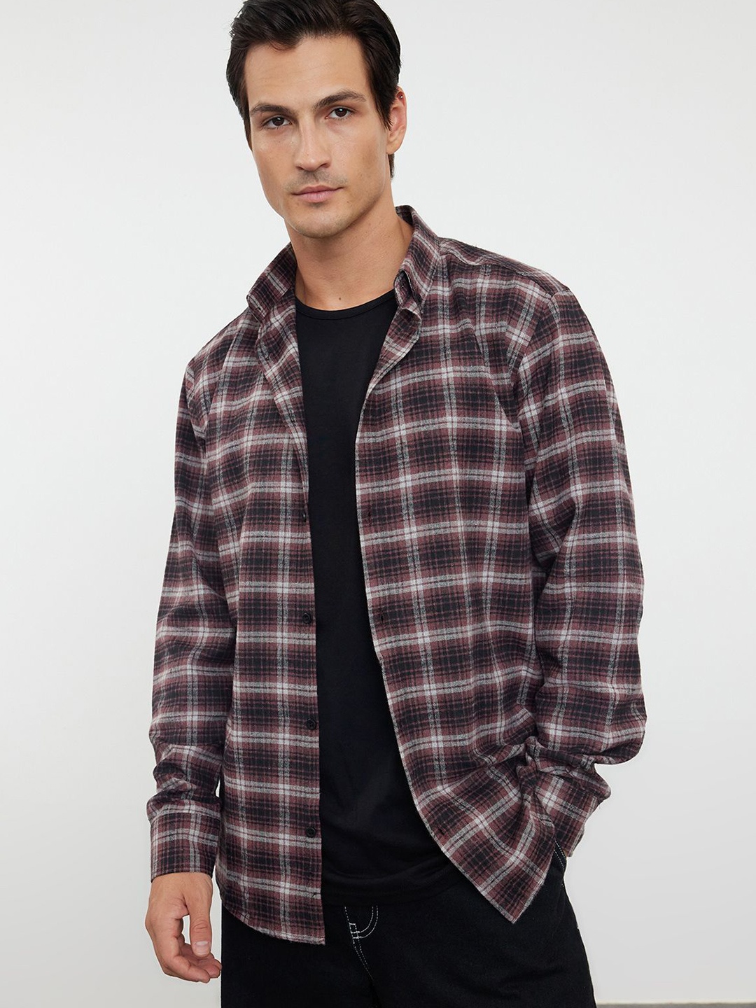 

Trendyol Men Button-Down Collar Tartan Checked Cotton Casual Shirt, Maroon