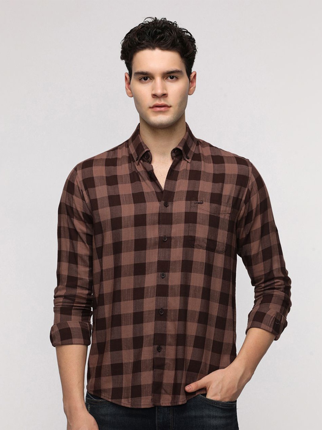 

Crocodile Comfort Buffalo Checked Spread Collar Shirt, Brown