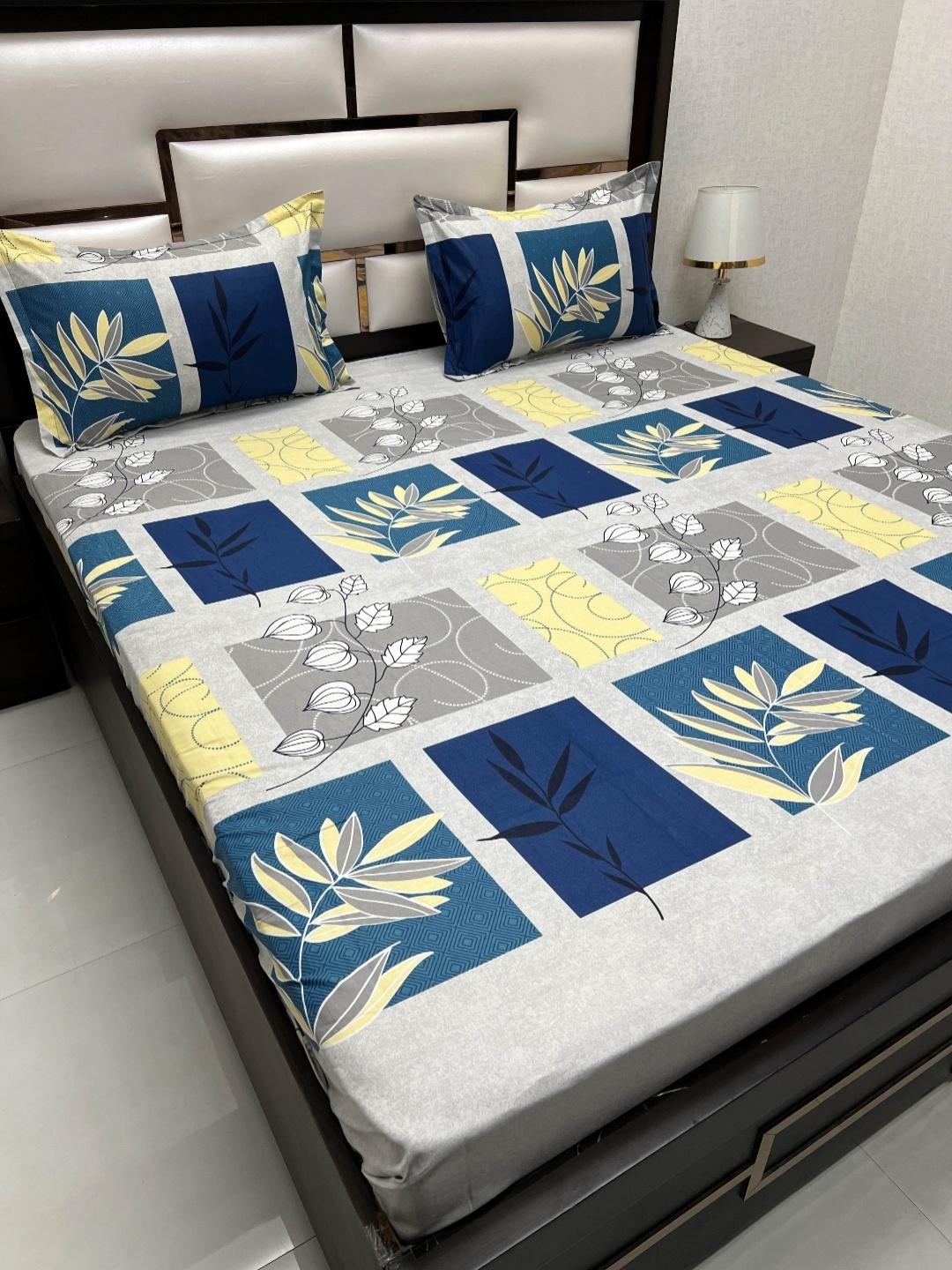 

Pure Decor Passion Fur Blue Floral 300 TC Cotton Queen Bedsheet With 2 Pillow Covers, White