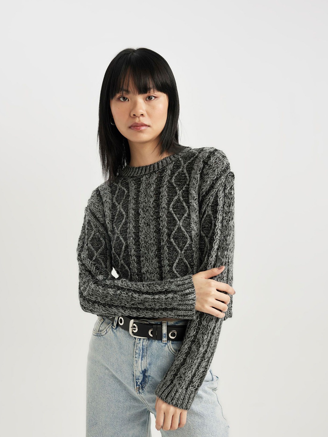 

DeFacto Women Cable Knit Crop Pullover, Grey