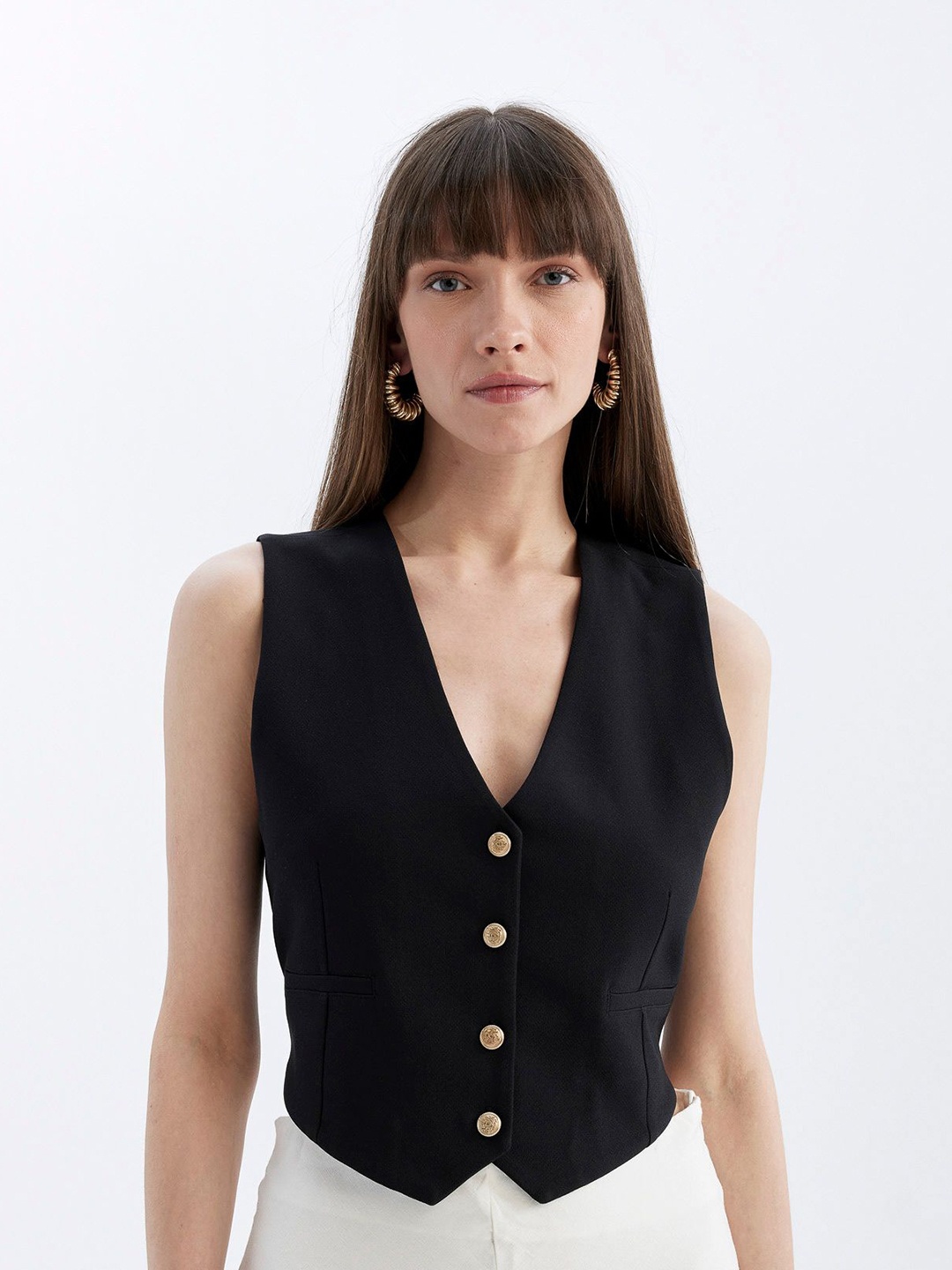 

DeFacto Sleeveless Slim-Fit Waistcoat, Black