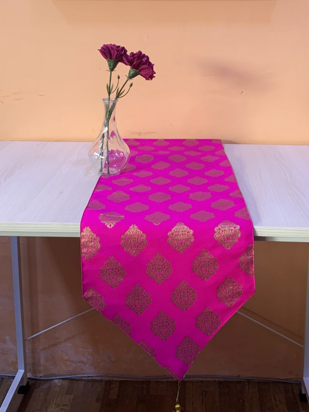 

Pink Parrot Pink & Gold-Toned Ethnic Motifs Printed Table Runner
