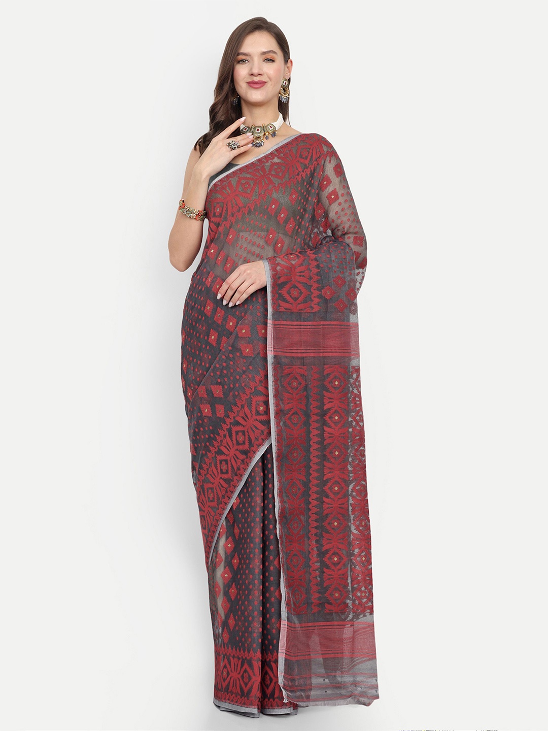 

BENGAL HANDLOOM Women Woven Design Taant Saree, Black