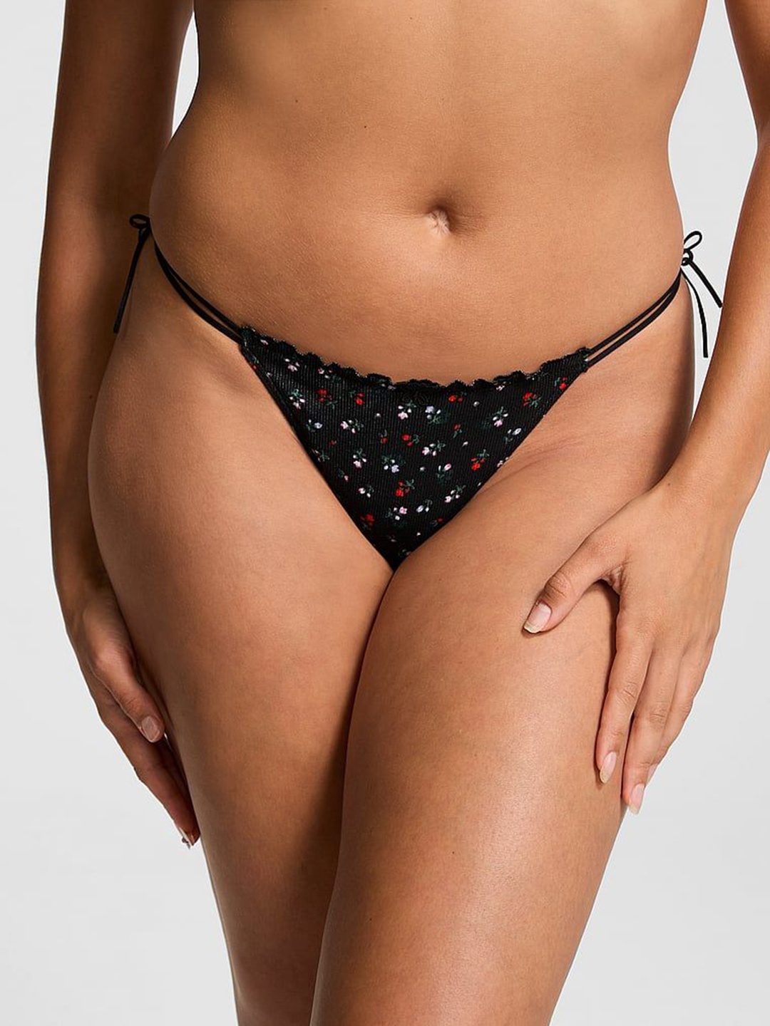 

Victoria's Secret Women Floral Printed Low-Rise Thong Briefs, Black