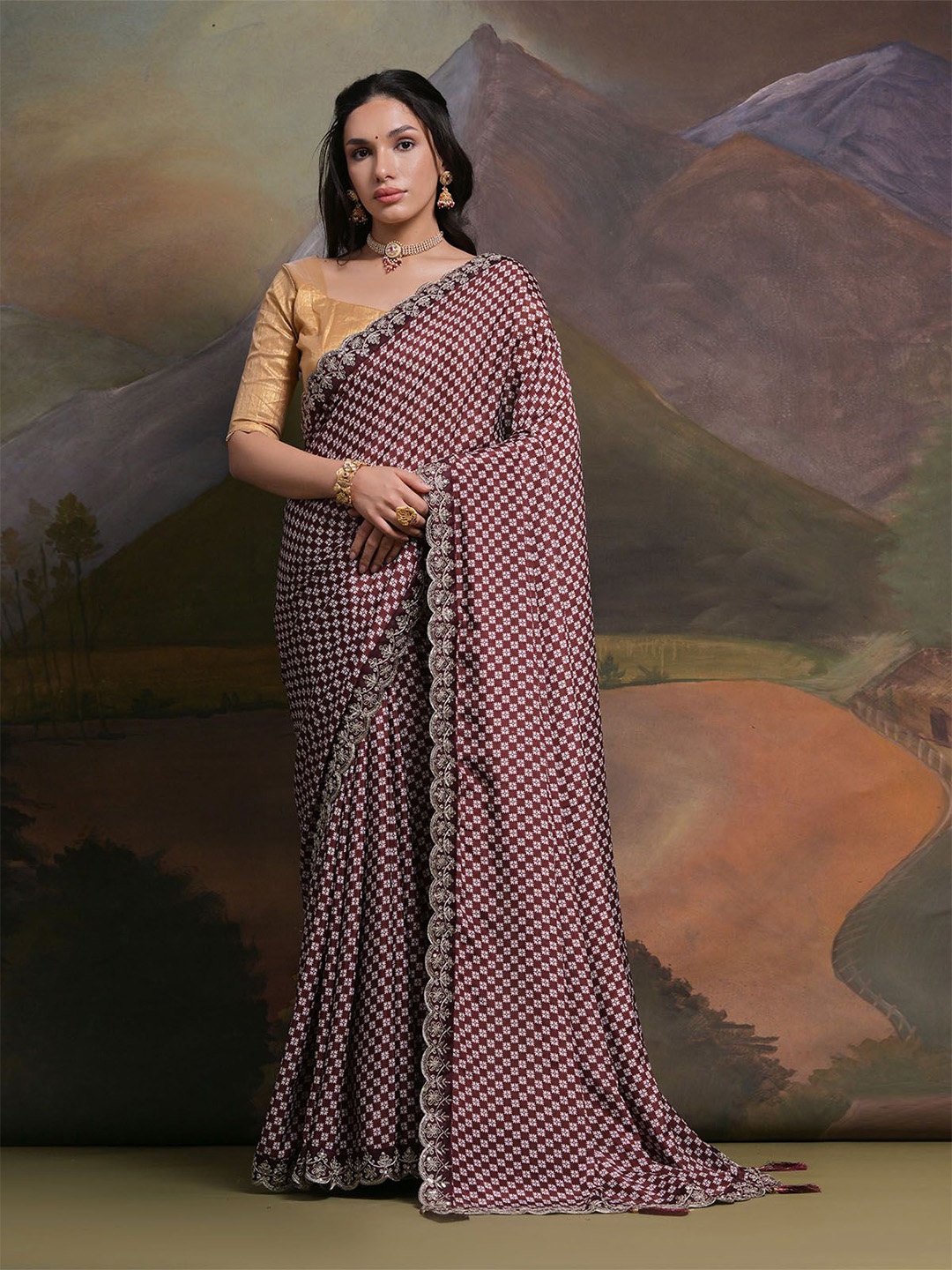 

ODETTE Ethnic Motifs Sequinned Poly Chiffon Saree, Purple
