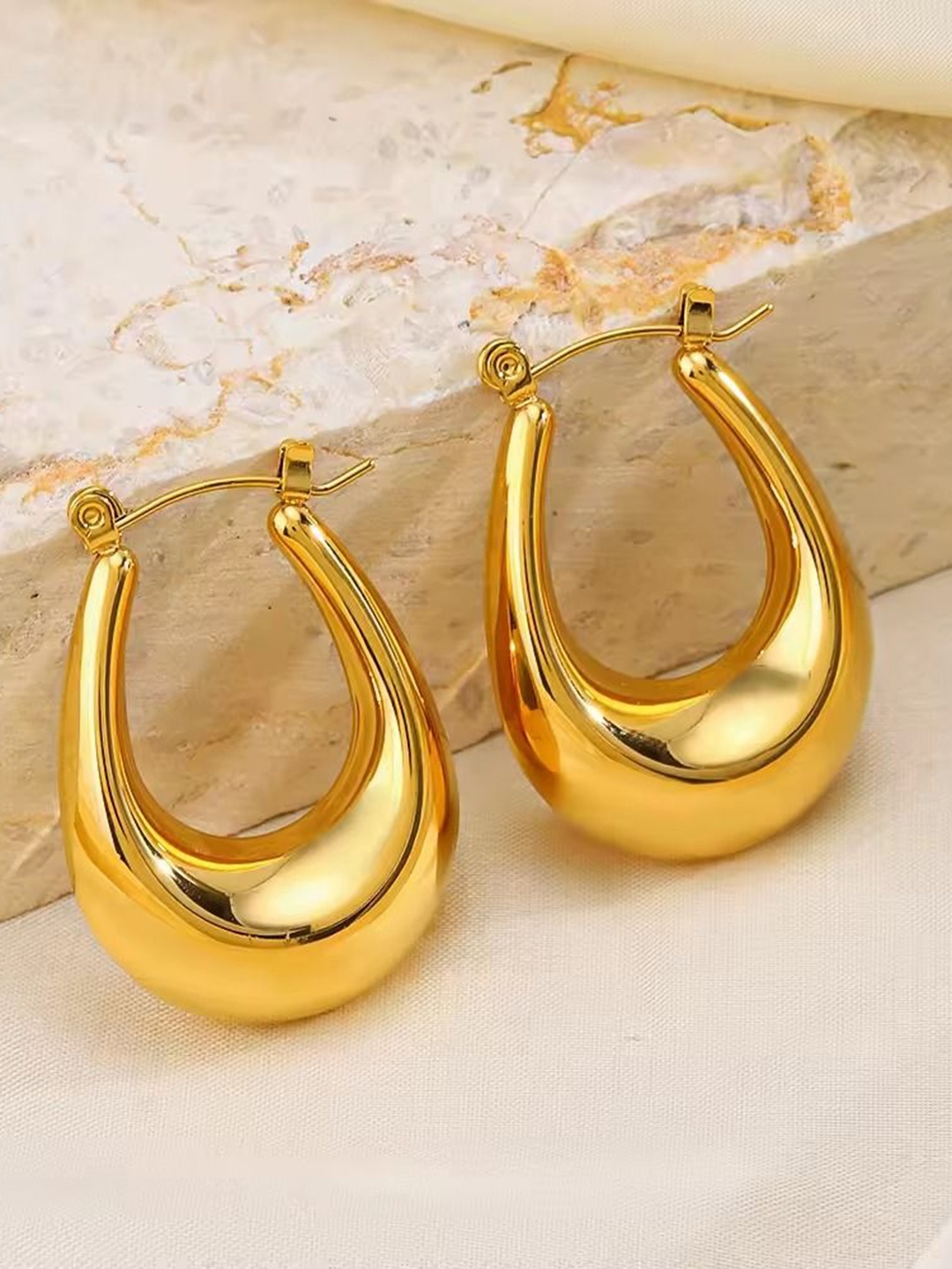 

MEENAZ Gold-Plated Stainless Steel Anti Tarnish Circular Hoop Earrings