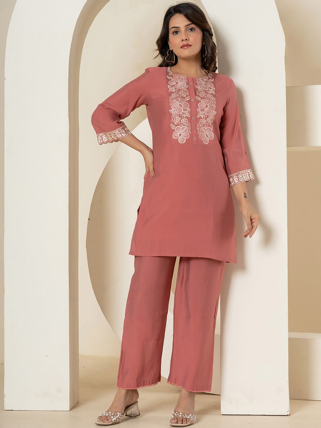 

Yufta Embroidered Round Neck Tunic With Trousers, Rust