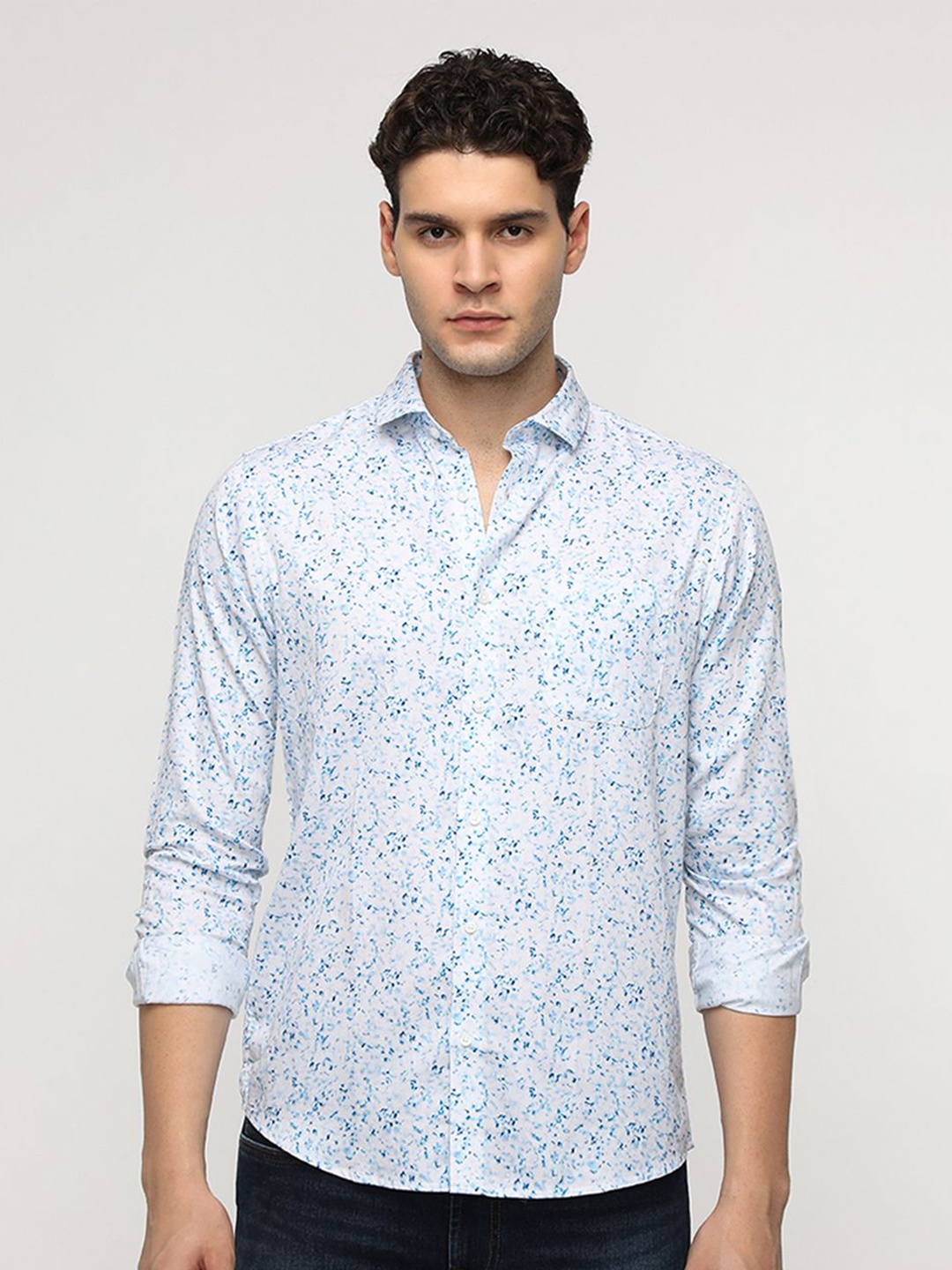 

Crocodile Comfort Fit Floral Printed Pure Cotton Casual Shirt, Blue