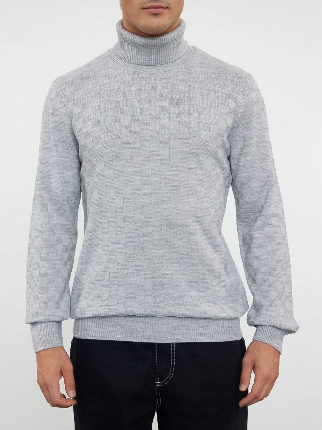 

Trendyol Men Solid High Neck Sweatshirt, Grey