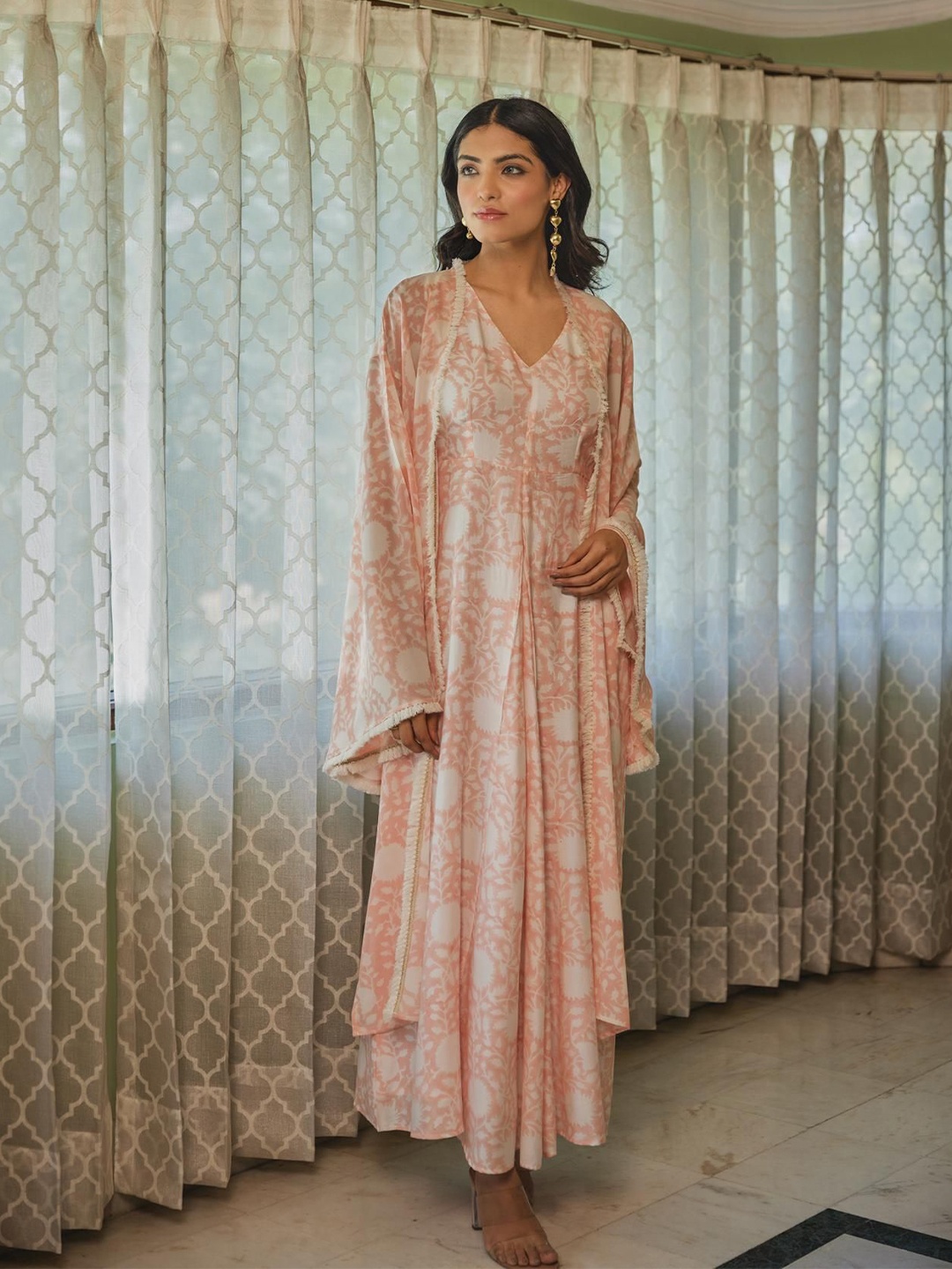 

Kapraaha Floral Printed Maxi Dress with Jacket, Peach