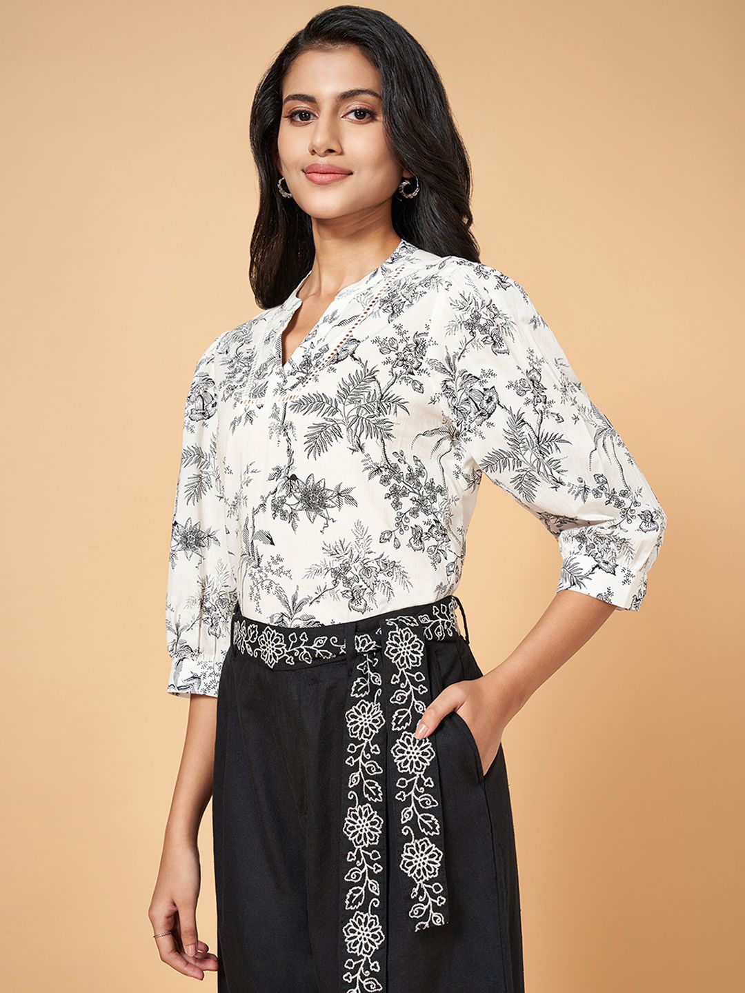 

Honey by Pantaloons Floral Print Cotton Top, Off white