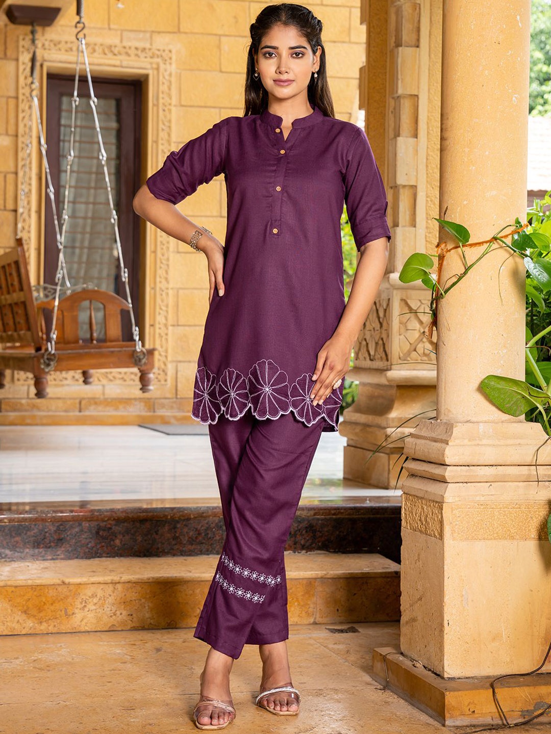 

Lilots Floral Embroidered Mandarin Collar Tunic With Trousers, Burgundy