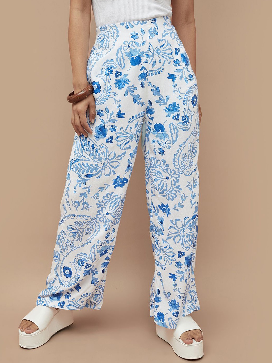 

Colour Me by Melange Women Floral Printed Trousers, White