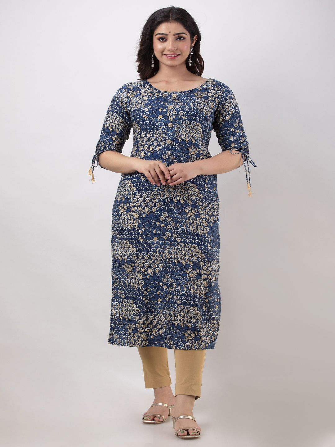 

Jaipurite Abstract Printed Straight Kurta, Blue