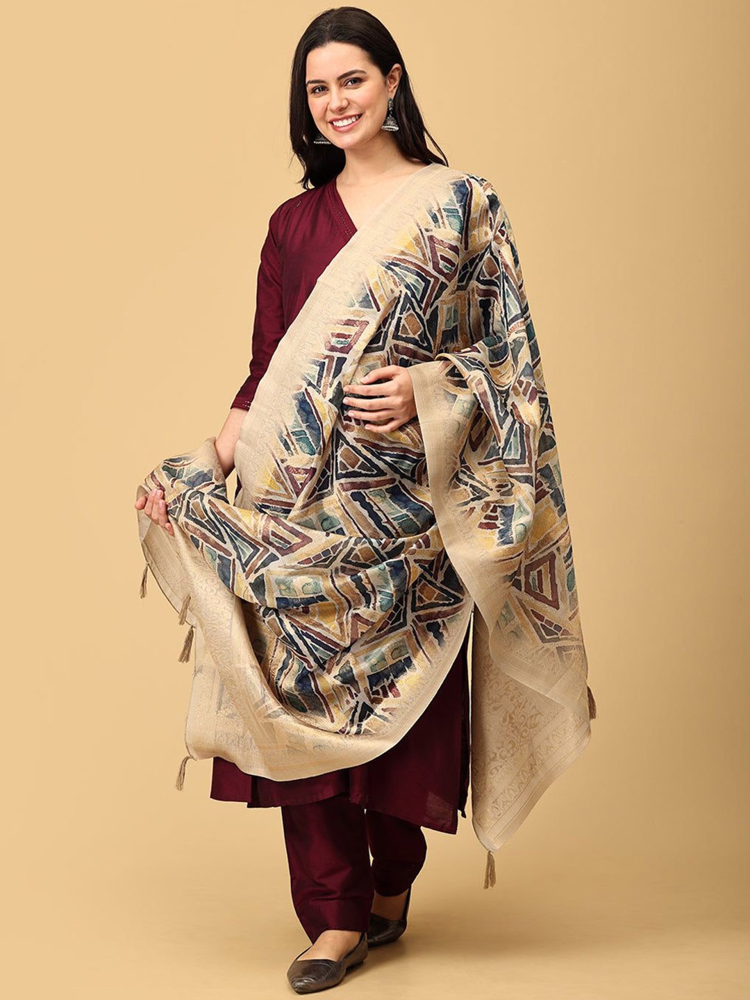 

The Mom Store V-Neck Regular Raw Silk Kurta With Trousers & Dupatta, Maroon