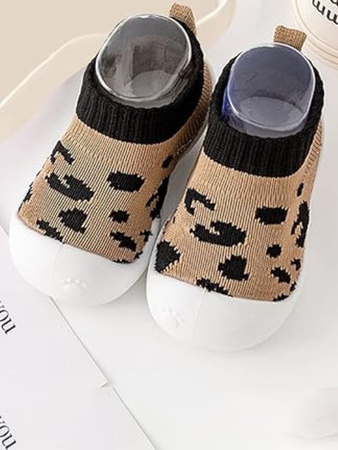 

NESKA MODA Unisex Kids Cotton Booties, Brown