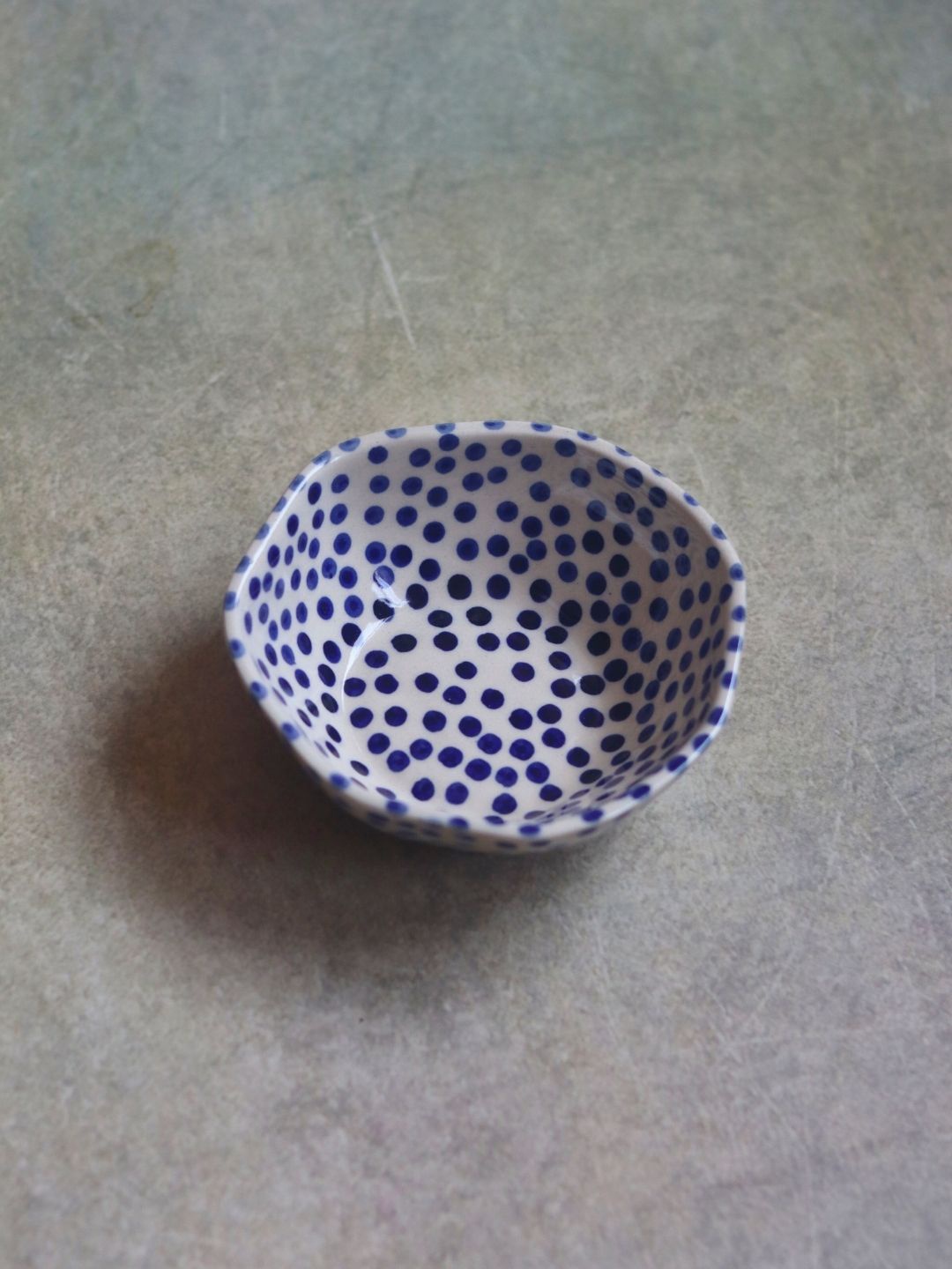 

WEAVING HOMES Blue & White Polka Dots Ceramic Serving Bowls