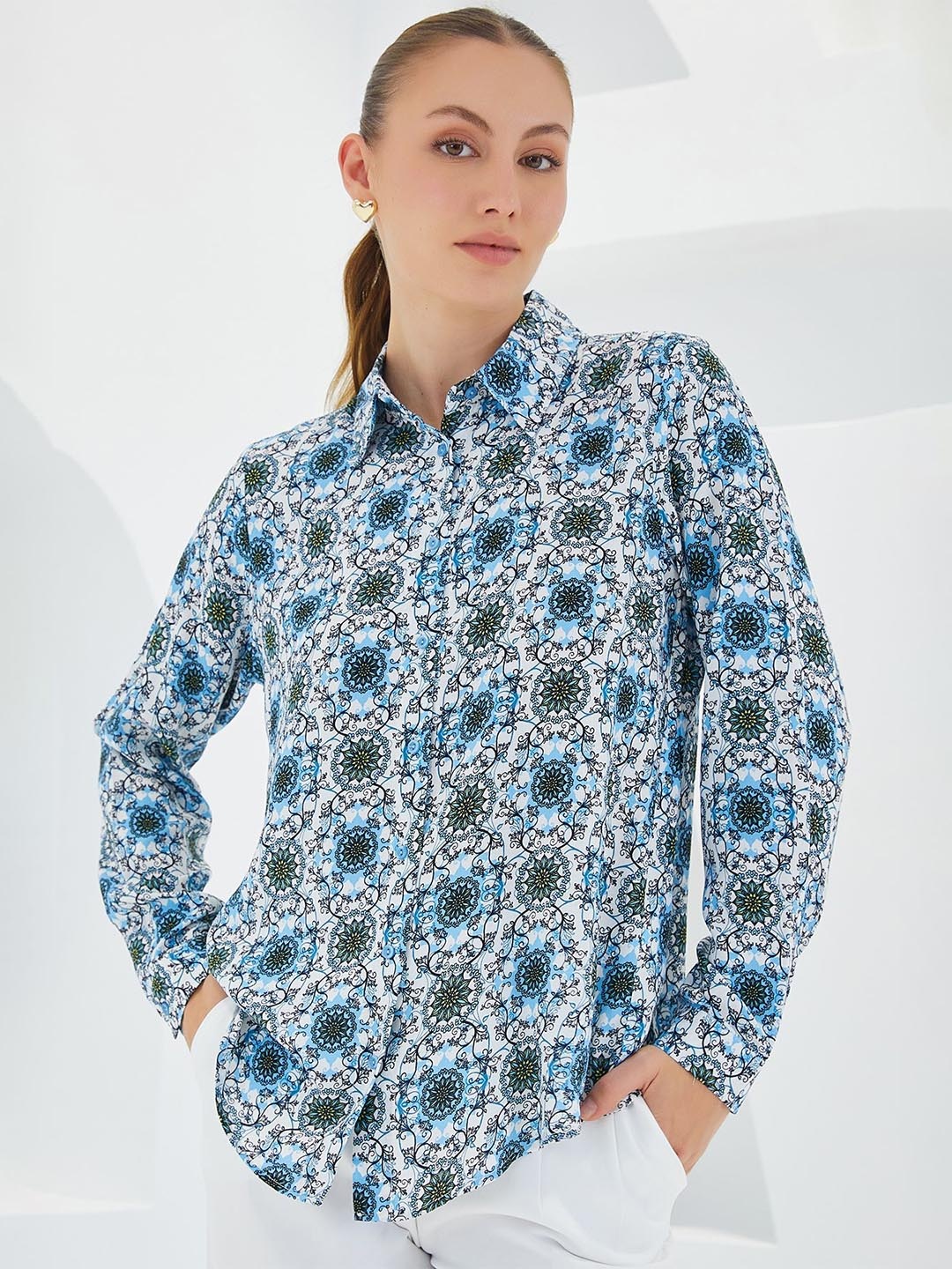 

BIGDART Women Spread Collar Floral Printed Casual Shirt, White