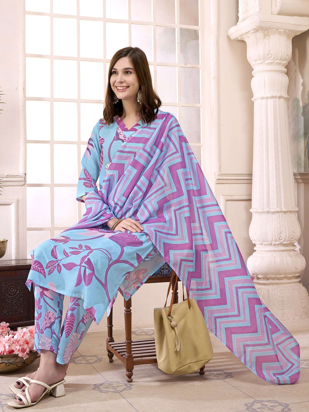 

Anouk Blue & Pink Floral Printed V-Neck Straight Kurta with Trousers & Dupatta