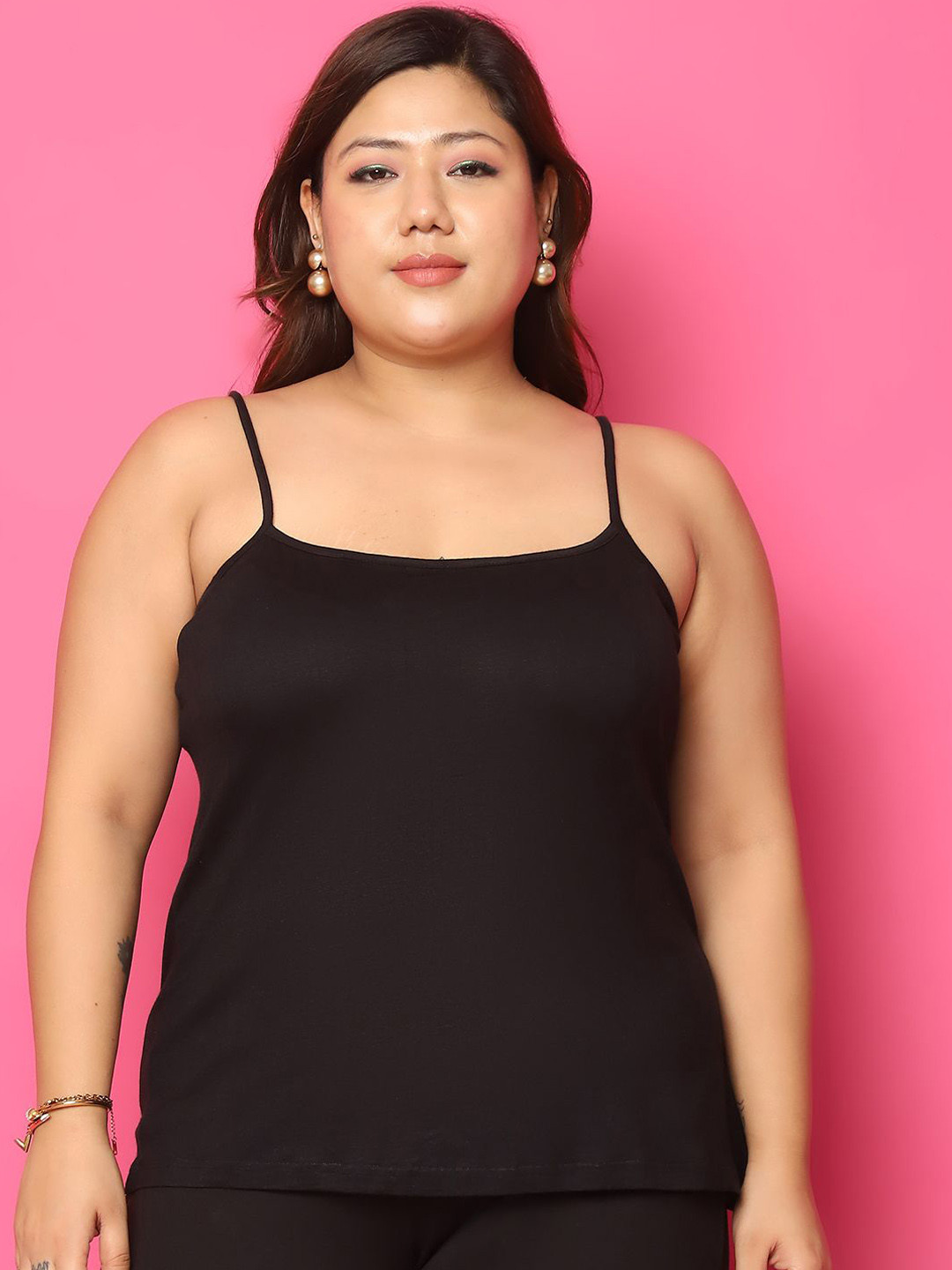 

theRebelinme Plus Size Shoulder Strap Camisoles, Black