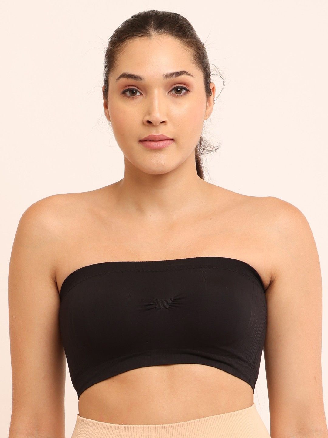 

Poftik Bandeau Bra Full Coverage Lightly Padded 1PC_S_950_BLACK_TUBE_BRA__DA1