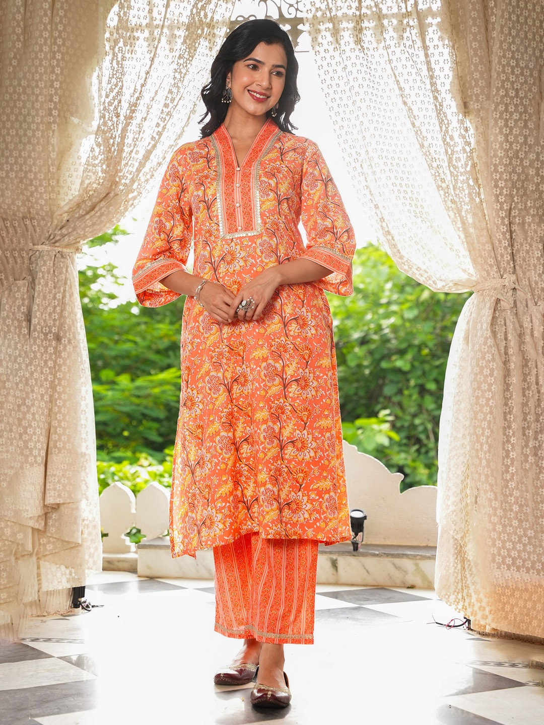 

Aramya Floral Printed Sequinned V-Neck Pure Cotton Straight Kurta With Trousers, Orange