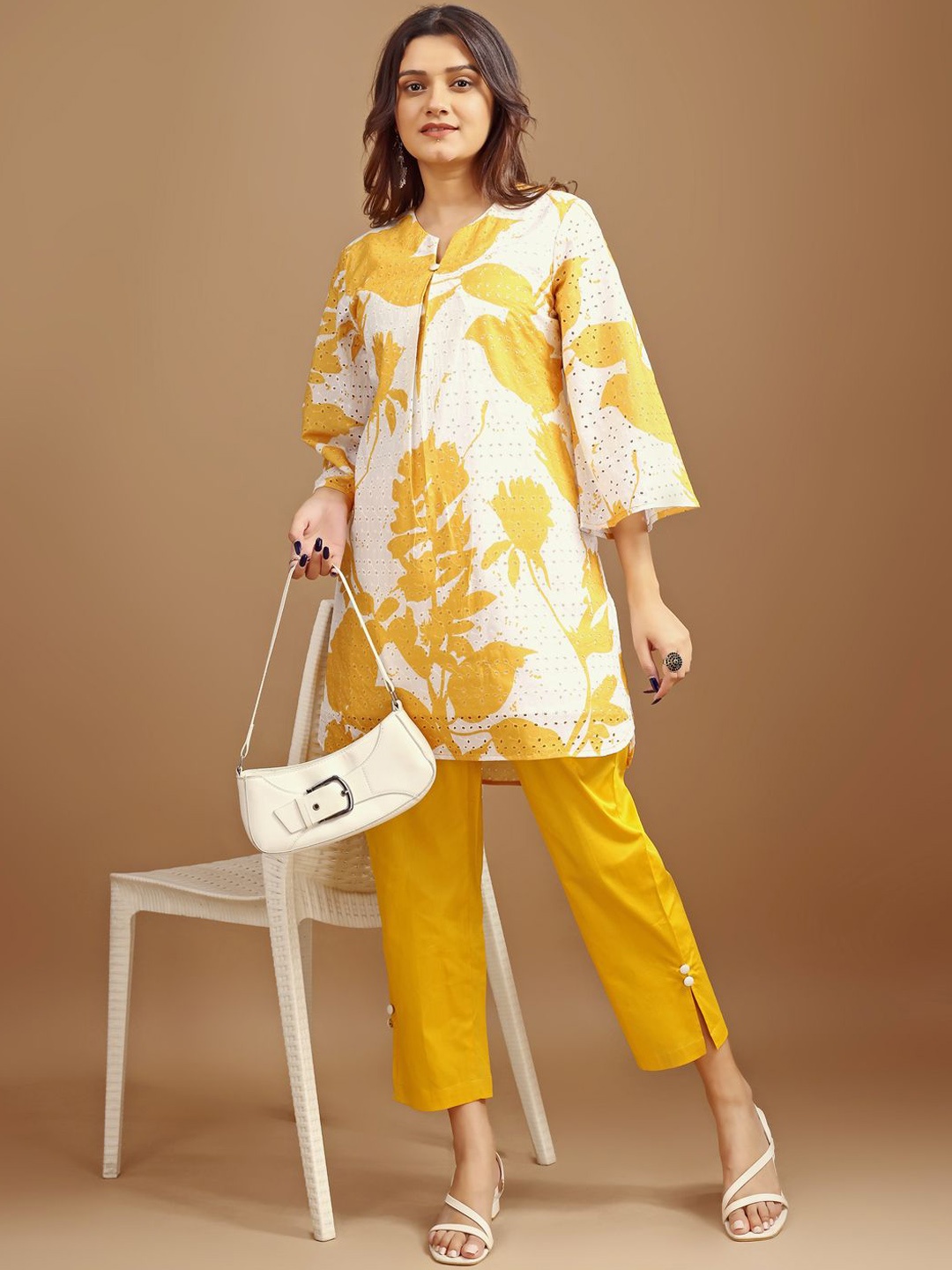 

Tikhi Imli Floral Printed Round Neck Tunic With Trousers, Yellow