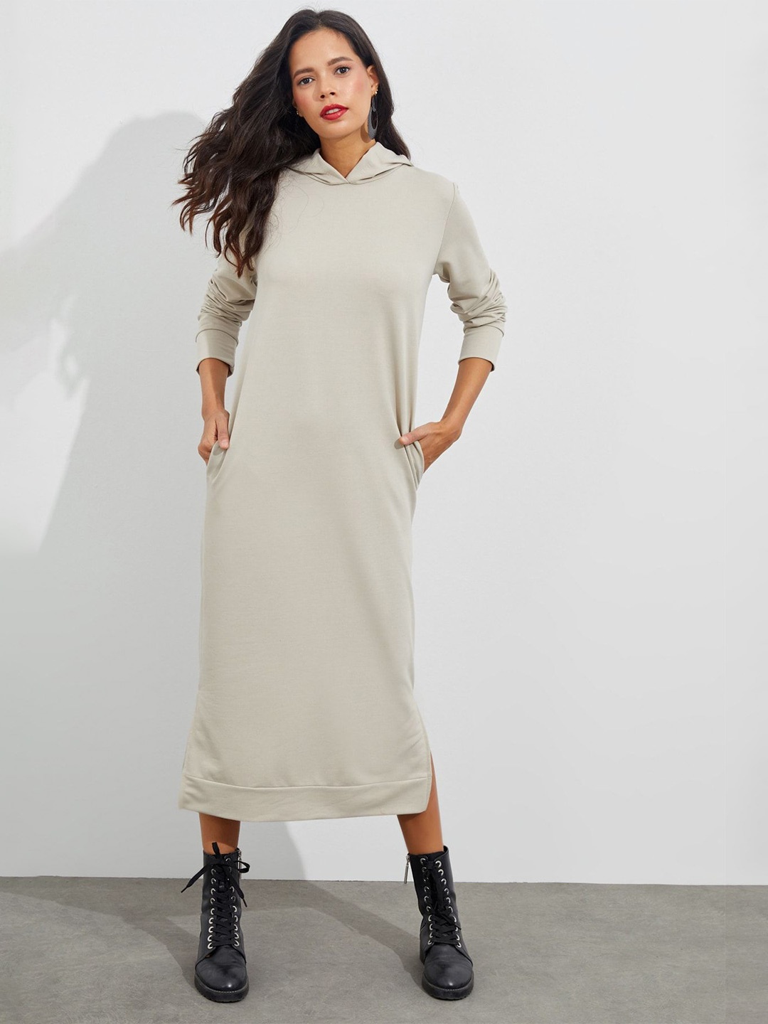 

Cool & Sexy T-shirt Maxi Dress, Off white