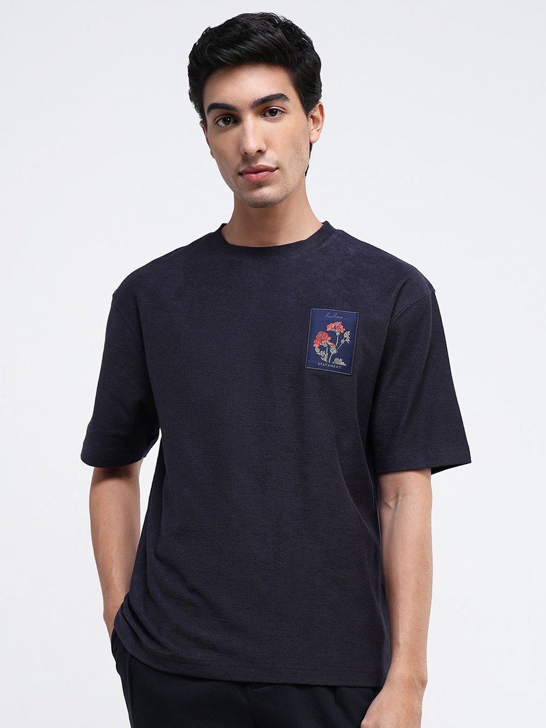 

RARE RABBIT Men Solid Round Neck Cotton T-Shirt, Navy blue