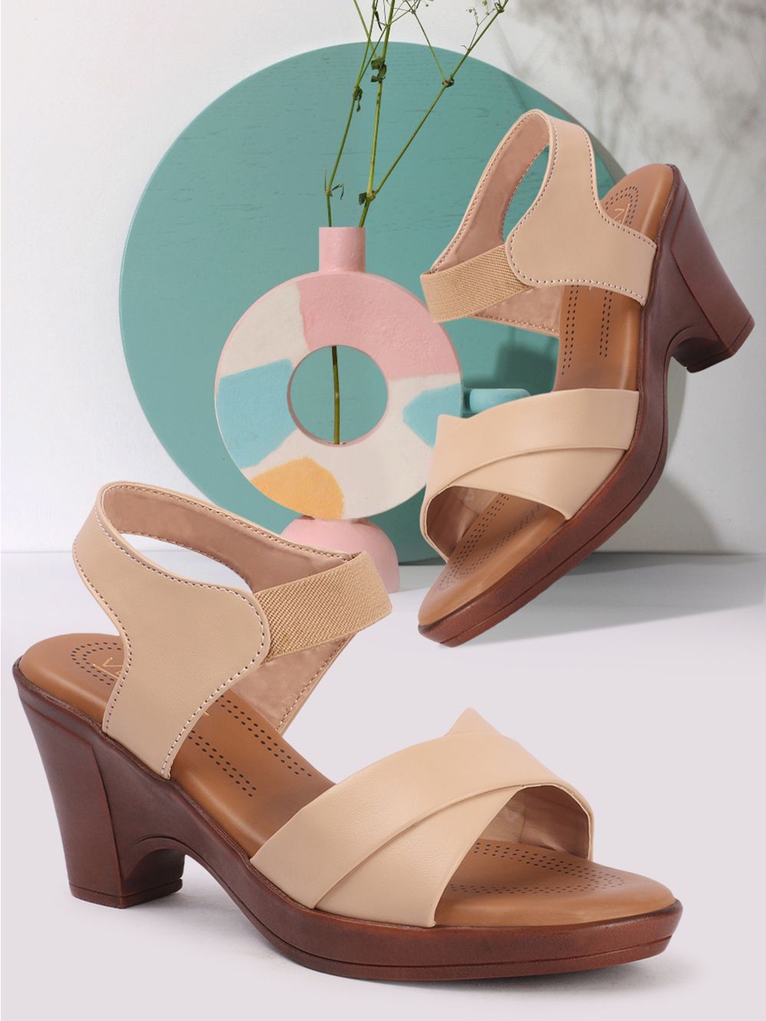 

VENDOZ Open Toe Block Heel Sandals, Cream