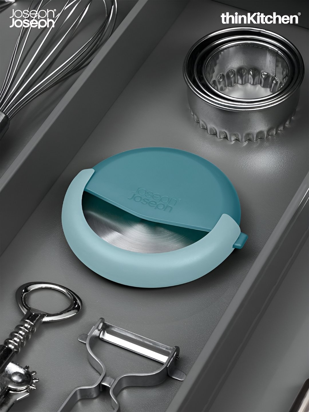 

Joseph Joseph Blue Stainless Steel Pizza Cutter
