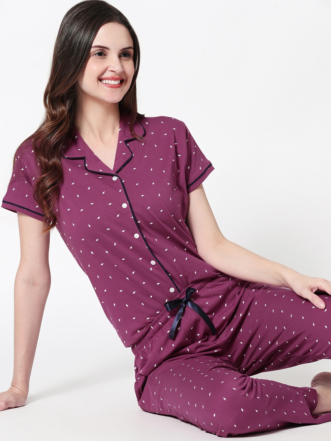 

Zeyo Women Purple & White Printed Pure Cotton Night suit