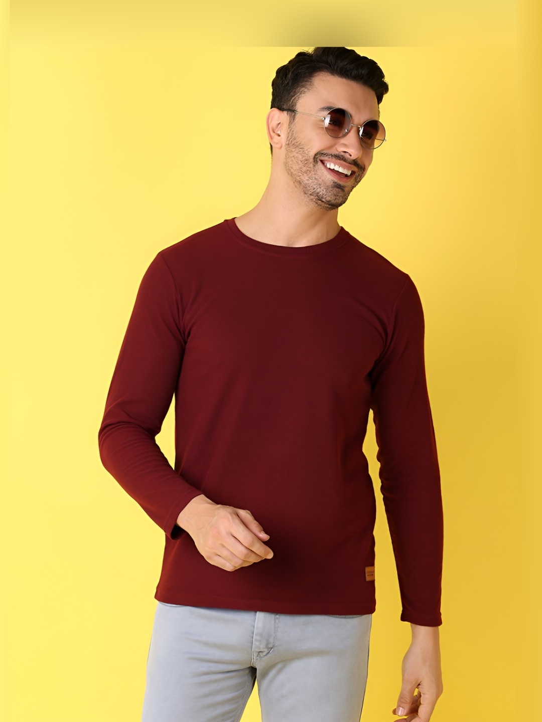 

V-Mart Men Solid Round Neck Cotton Slim Fit T-Shirt, Maroon