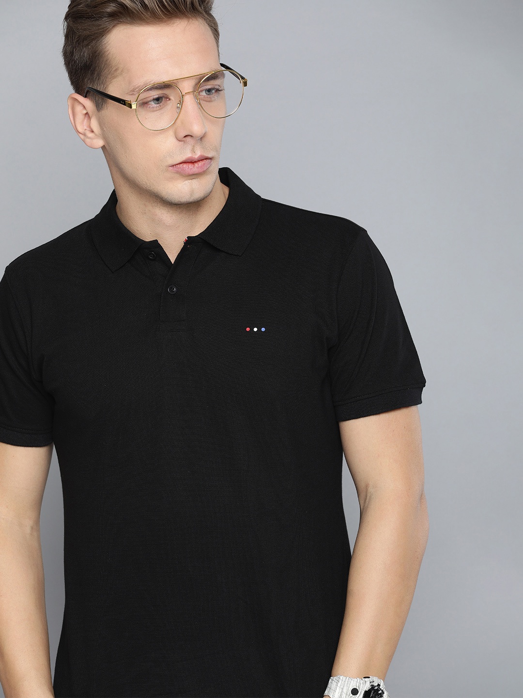 

Harvard Men Black Solid Polo Collar T-shirt